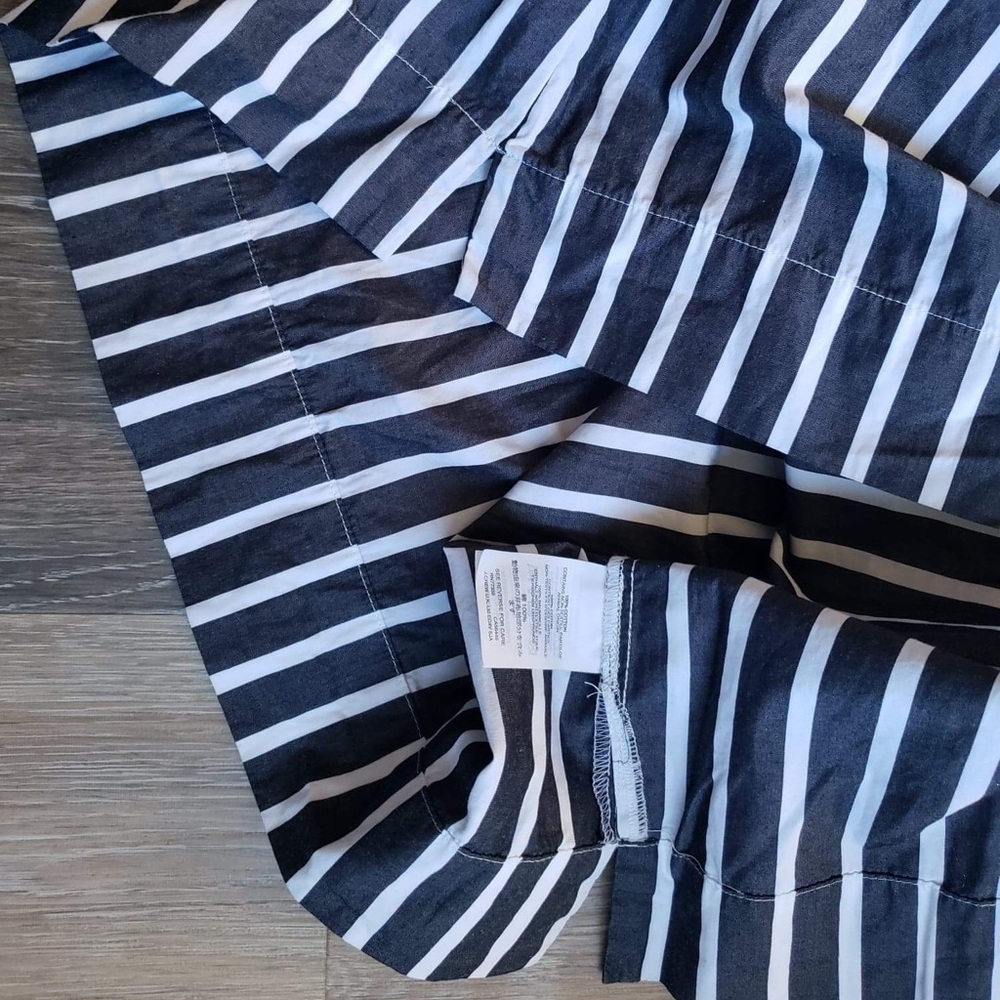 Cute J.Crew off the shoulder top - Picture 12 of 13